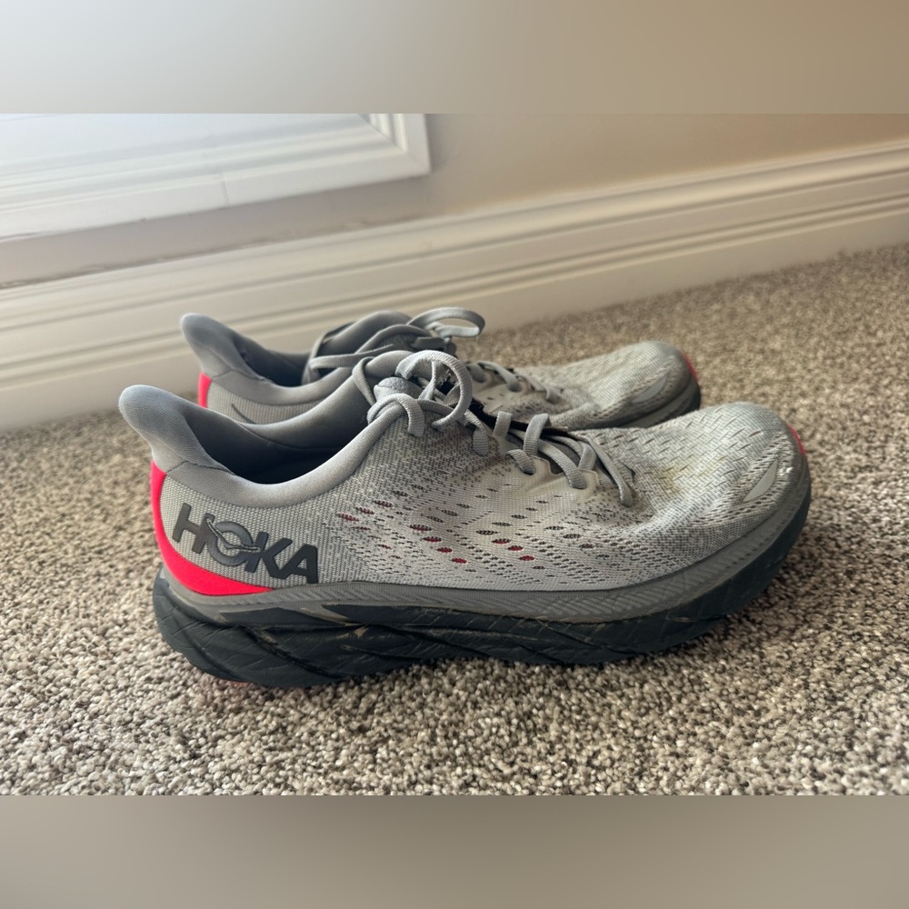 HOKA Clifton 8 women’s 10